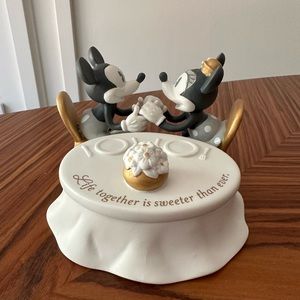 Disney Mickey and Minnie Sweeter Than Ever Trinket Box